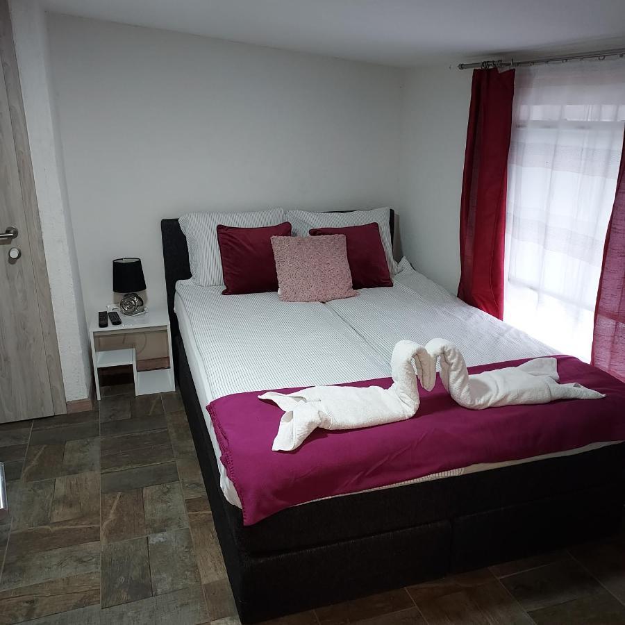 Panda Rooms Maribor Ngoại thất bức ảnh