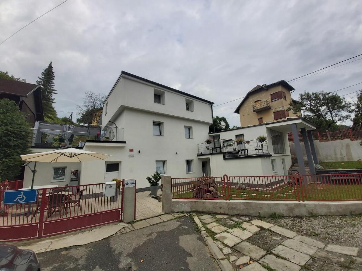 Panda Rooms Maribor Ngoại thất bức ảnh