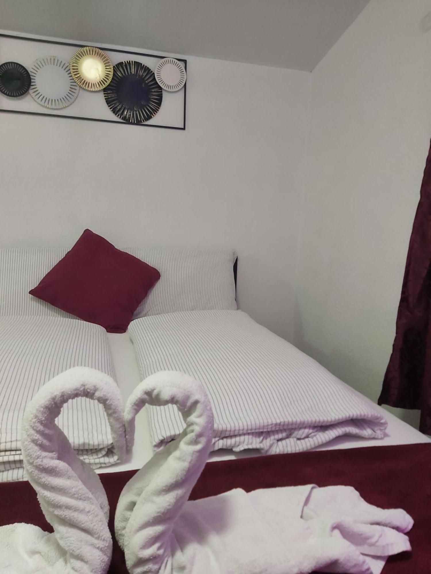 Panda Rooms Maribor Ngoại thất bức ảnh
