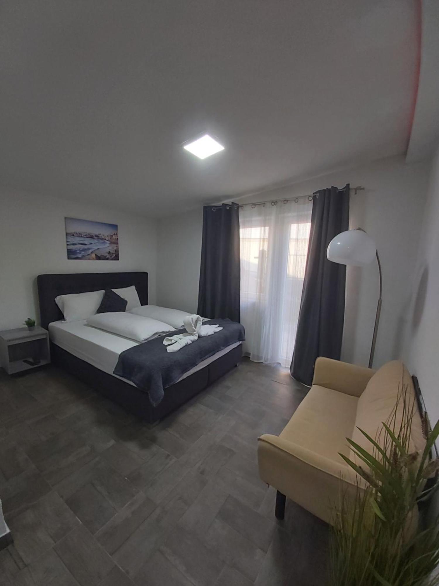 Panda Rooms Maribor Ngoại thất bức ảnh