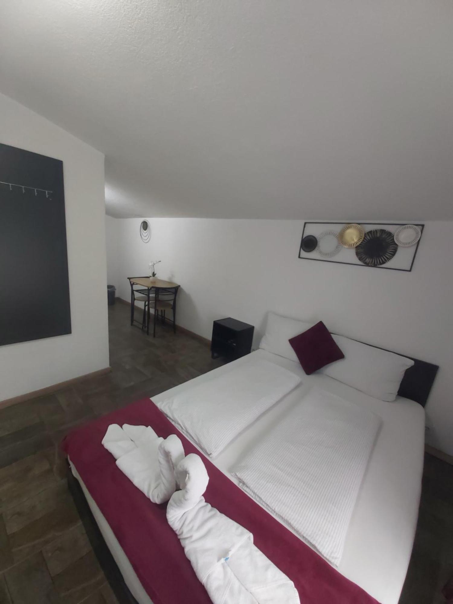 Panda Rooms Maribor Ngoại thất bức ảnh